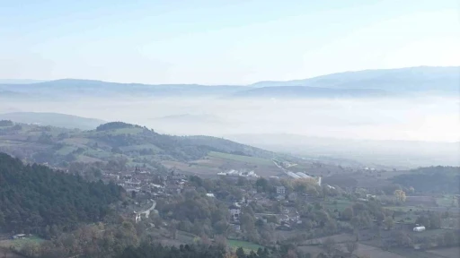 Bolu’da &quot;sis denizi&quot; manzarası mest etti
