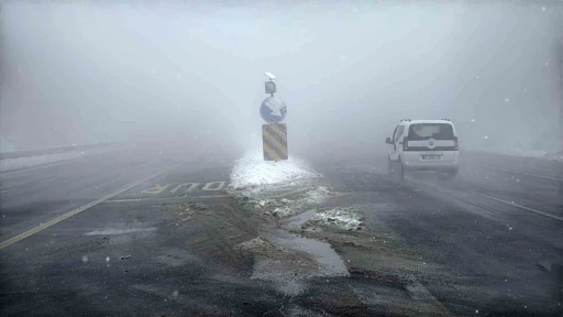 Bolu Dağı’nda hafif kar ve sis etkili oluyor
