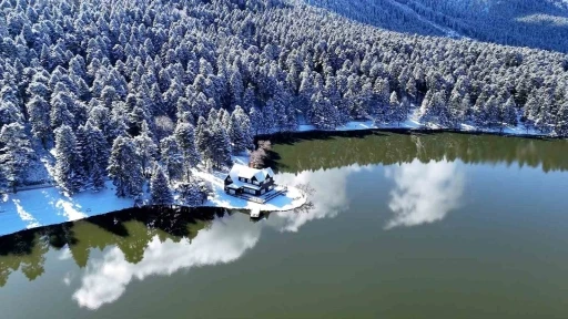 Bolu&rsquo;nun incisi beyaz gelinliğini giydi
