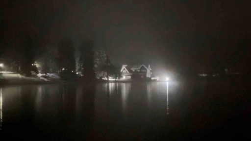 Bolu&rsquo;nun incisi beyaz &ouml;rt&uuml;yle kaplandı
