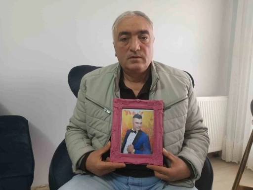 Bor&ccedil;lu arkadaşına yardım etmek isterken alacaklılar tarafından &ouml;ld&uuml;r&uuml;ld&uuml;
