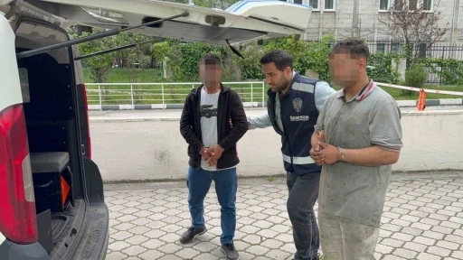 Boşanma aşamasındaki eşini t&uuml;fekle ka&ccedil;ıran koca ve yakınları tutuklandı

