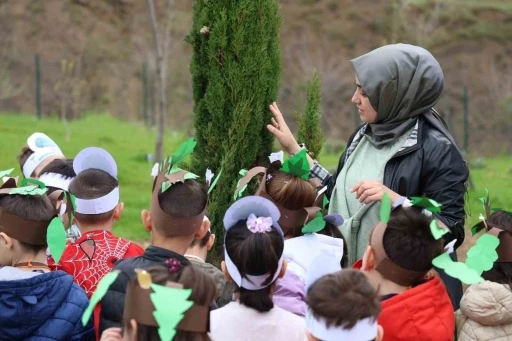Botanik bahçesinde doğayla buluştular
