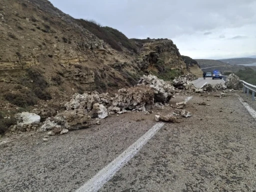 Bozcaada&rsquo;da heyelan
