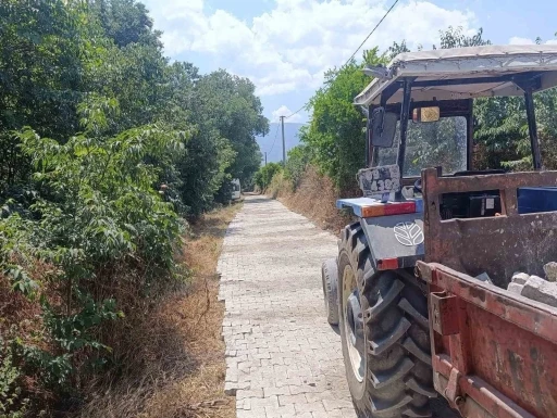 Bozdoğan Belediyesi&rsquo;nden, Yazıkent&rsquo;te parke taşı &ccedil;alışması

