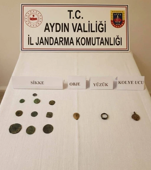 Bozdoğan&rsquo;da tarihi eser ka&ccedil;ak&ccedil;ılığı operasyonu: 4 ş&uuml;pheli yakalandı
