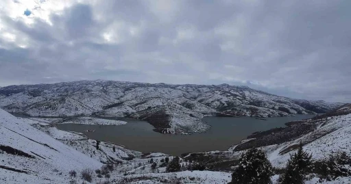 Bozkır Barajı&rsquo;nda su seviyesi yağışlarla hızla y&uuml;kseliyor
