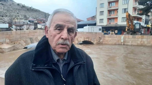 Bozkır&rsquo;da sular y&uuml;kseldi, araziler su altında kaldı
