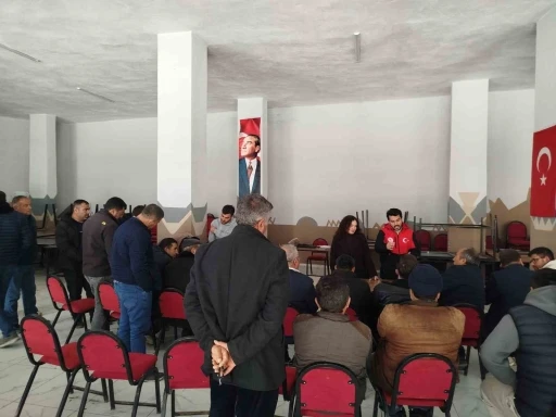 Bozk&ouml;y&rsquo;de bitki koruma &uuml;r&uuml;nleri eğitimi d&uuml;zenlendi
