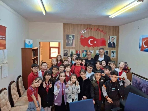 Bozüyük’te 4. sınıf öğrencilerinden şehit ailelerine ve gazilere duygulandıran mektup
