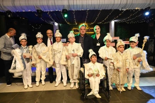 Bozüyük’te 65 çocuk için toplu sünnet şöleni düzenlendi