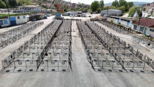 Boz&uuml;y&uuml;k&rsquo;te kurban satış yerleri hazırlandı
