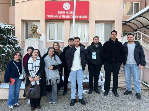 BŞE&Uuml; Gen&ccedil;lik ve İnovasyon Kul&uuml;b&uuml;&rsquo;nden huzurevi ziyareti
