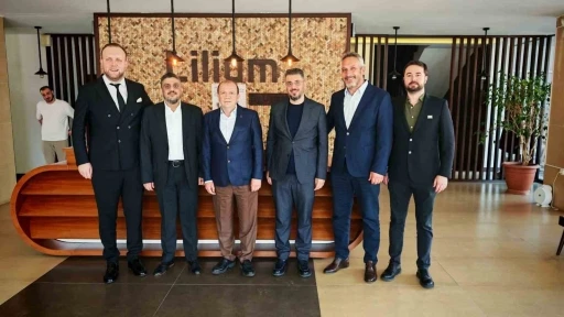 BTSO başkan adalı &Ouml;zer Matlı, tekstil sekt&ouml;r&uuml; temsilcileriyle buluştu
