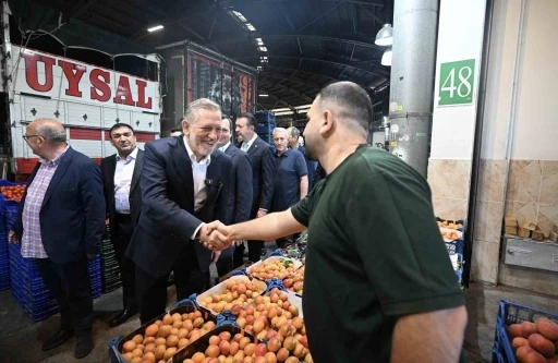 BTSO Başkanı İbrahim Burkay&rsquo;dan Bursa Kent Hali&rsquo;ne ziyaret
