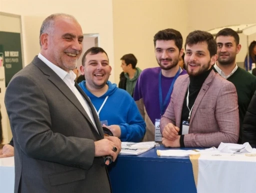 Bu il&ccedil;ede &uuml;niversite &ouml;ğrencilerinin faturalarını belediye &ouml;d&uuml;yor
