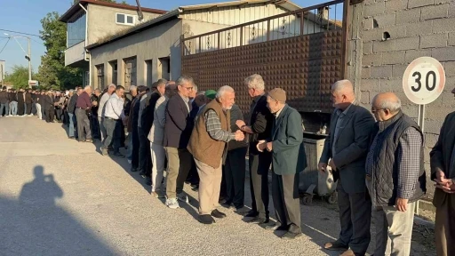 Bu kuyruğun sonu g&ouml;r&uuml;lmedi
