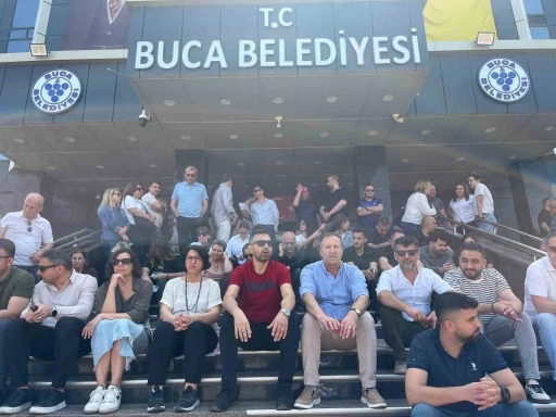 Buca Belediyesi memurlarından İzmir genelinde &rsquo;iş bırakma&rsquo; &ccedil;ağrısı
