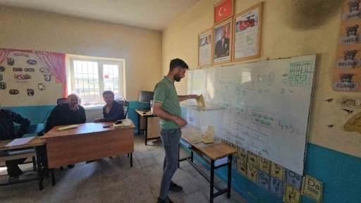 Budaklı Mahallesi yeni muhtarını se&ccedil;ti
