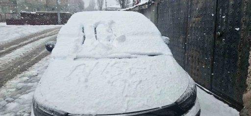 Bulanık&rsquo;ta nisan ayında kar s&uuml;rprizi

