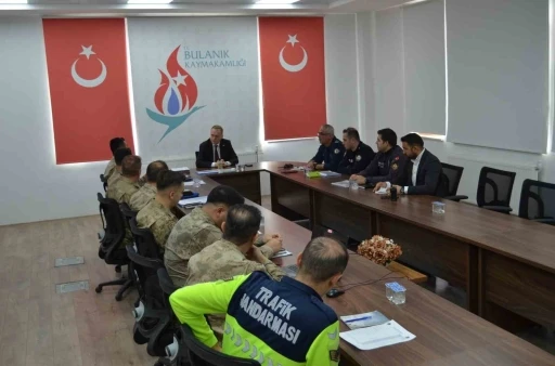 Bulanık&rsquo;ta "Aylık G&uuml;venlik ve Asayiş Toplantısı" yapıldı
