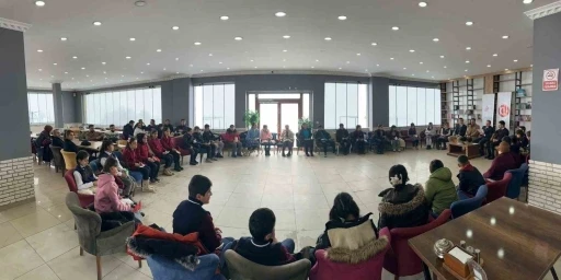 Bulanık&rsquo;tan Gazze&rsquo;ye Umut K&ouml;pr&uuml;s&uuml;: Bin turna kuşu barış i&ccedil;in kanat &ccedil;ırpıyor
