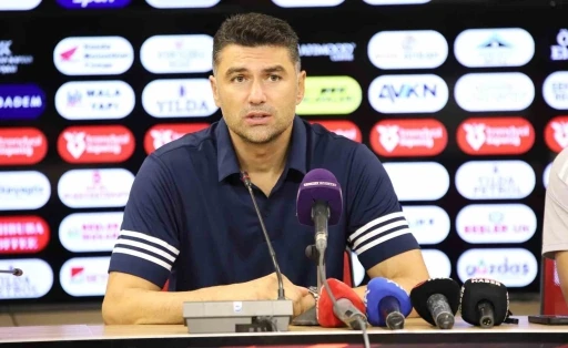 Burak Yılmaz: &quot;Saha içinde sakin kalarak istediğimizi aldık&quot;

