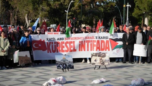 Burdur’da İsrail’in Gazze saldırıları protesto edildi
