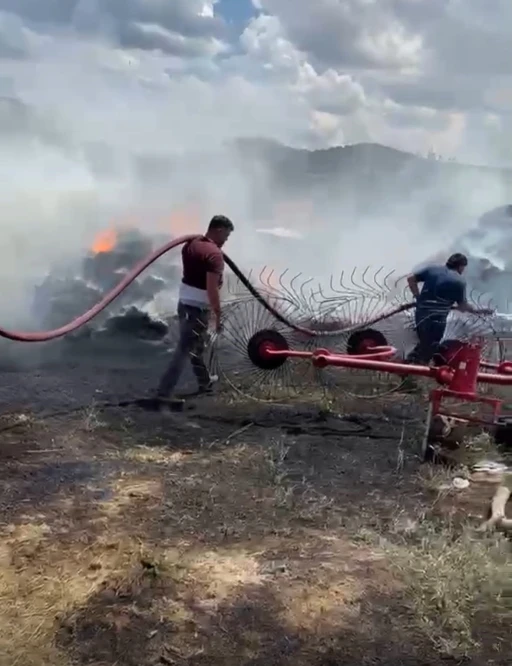 Burdur&rsquo;da samanlık yangını
