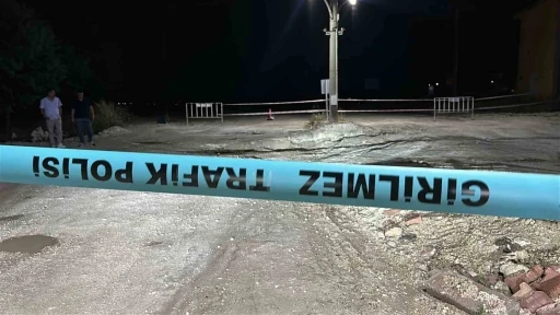 Burdur&rsquo;da şiddetli yağış sonrası k&ouml;pr&uuml;de &ccedil;&ouml;kme meydana geldi
