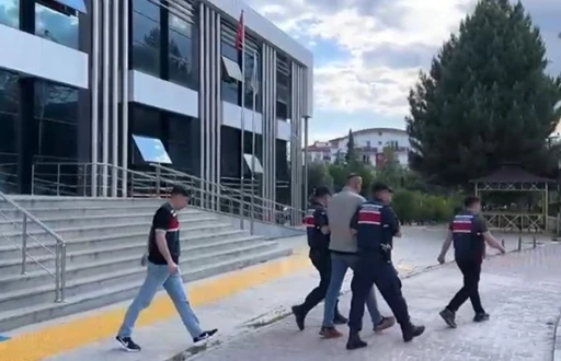 Burdur&rsquo;da silahla 1 kişiyi ağır yaralayan şahıs tutuklandı
