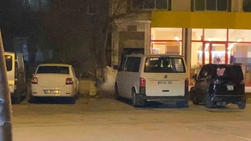 Burdur&rsquo;da ş&uuml;pheli &ccedil;anta f&uuml;nye ile patlatıldı

