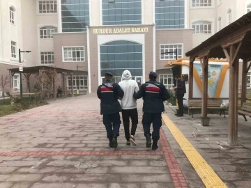Burdur&rsquo;da yakalanan 6 şahıs tutuklandı
