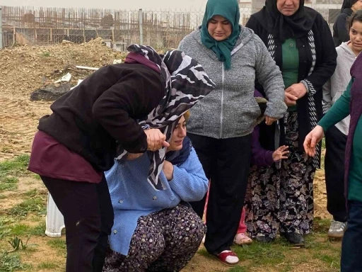 Burdur&rsquo;daki feci kazada hayatını kaybeden anne oğul g&ouml;zyaşları i&ccedil;inde yan yana toprağa verildi
