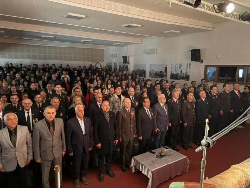 Burhaniye&rsquo;de 18 Mart &Ccedil;anakkale Zaferi ve Şehitleri Anma G&uuml;n&uuml; kutlandı
