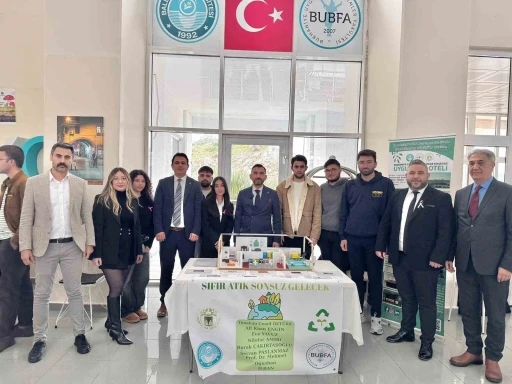 Burhaniye&rsquo;de &rsquo;Atık Kumaşlara Son&rsquo; projesi hayata ge&ccedil;irildi
