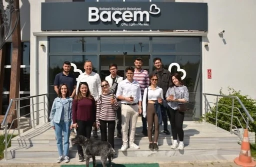 Burhaniye&rsquo;de &uuml;niversiteliler Kazdağları ile Madra Dağında uygulama yaptı
