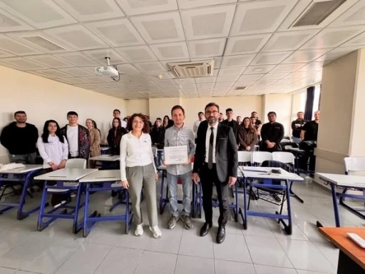 Burhaniye&rsquo;de yemek fotoğraf&ccedil;ılığı eğitimi
