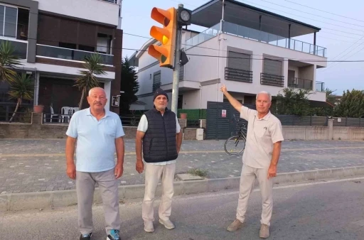 Burhaniye&rsquo;de yetersiz yaya &ccedil;izgileri tepki &ccedil;ekti
