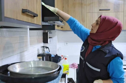 Bursa B&uuml;y&uuml;kşehir&rsquo;den bayram &ouml;nceszi temizlik desteği
