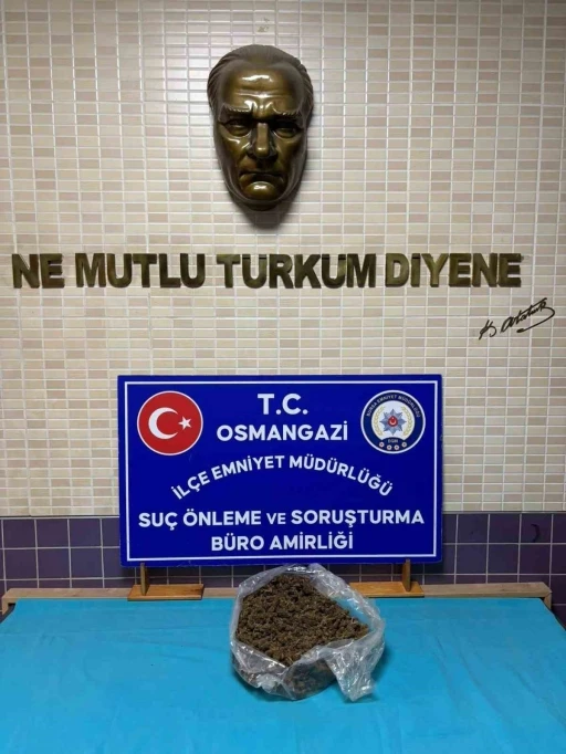 Bursa&rsquo;da 1 kilo 280 gram esrar ele ge&ccedil;irildi

