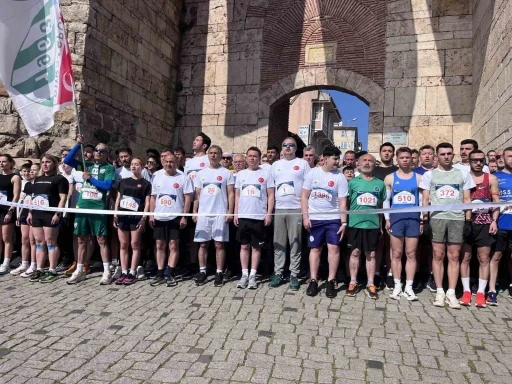 Bursa&rsquo;da 18. Uluslararası Osmangazi Tarihi Kent Koşusu ger&ccedil;ekleştirildi

