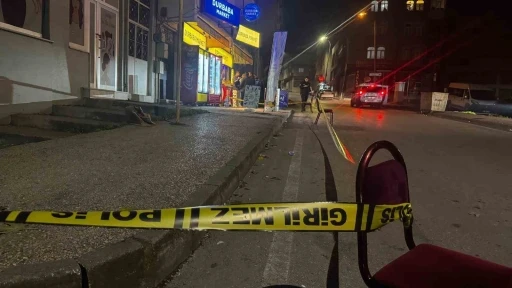 Bursa&rsquo;da ara&ccedil;tan silahla ateş a&ccedil;ıldı, 1 kişi yaralandı
