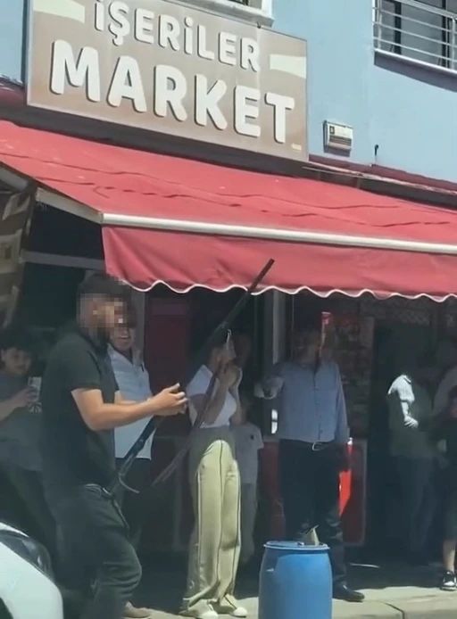 Bursa’da asker uğurlamasında mermi yağmuru
