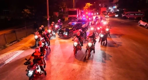 Bursa&rsquo;da bin polisle dev huzur operasyonu... Mahalleler ablukaya alındı
