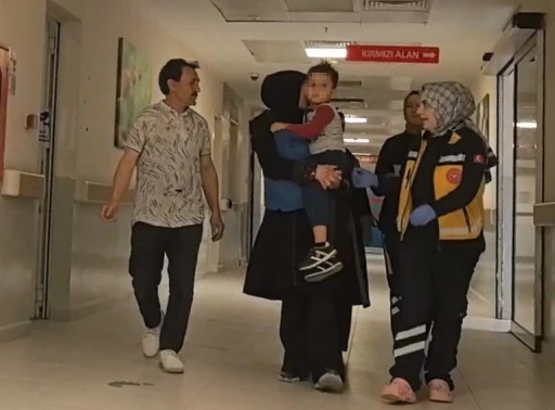 Bursa’da çocuğun yuttuğu madeni para yemek borusuna takıldı
