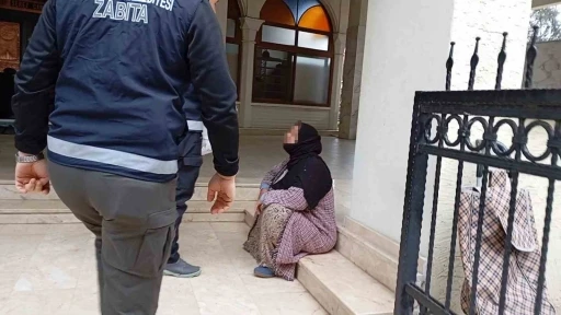 Bursa&rsquo;da dilencilere maneviyat operasyonu
