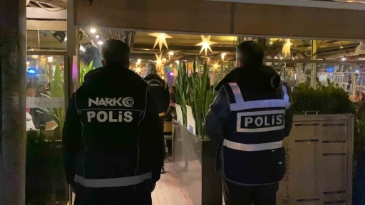 Bursa&rsquo;da gece boyunca s&uuml;ren asayiş uygulaması: 3 il&ccedil;ede aranan şahıslar yakalandı
