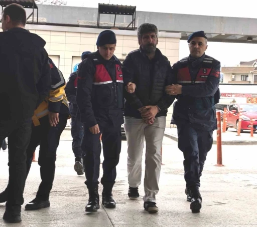 Bursa&rsquo;da hırsızlık su&ccedil;undan 8 yıl hapis cezası bulunan şahıs yakalandı
