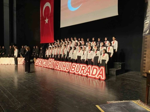Bursa&rsquo;da İstiklal Marşı&rsquo;nın kabul&uuml;n&uuml;n 105. yılı t&ouml;renle anıldı
